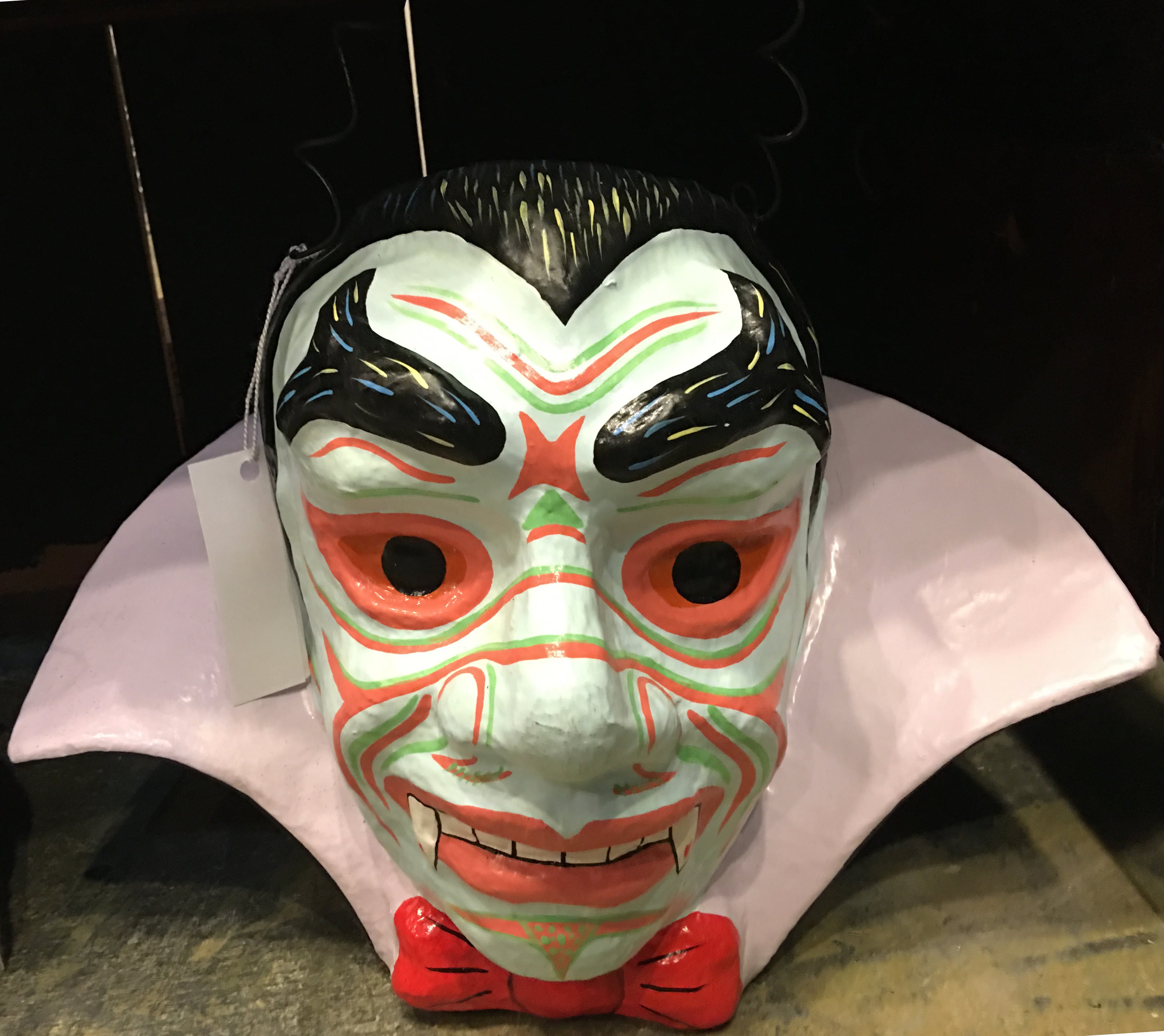 Retro Count Dracula Vampire Bucket
