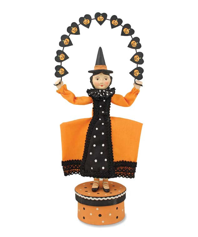 Witch Loves Pumpkin Garland